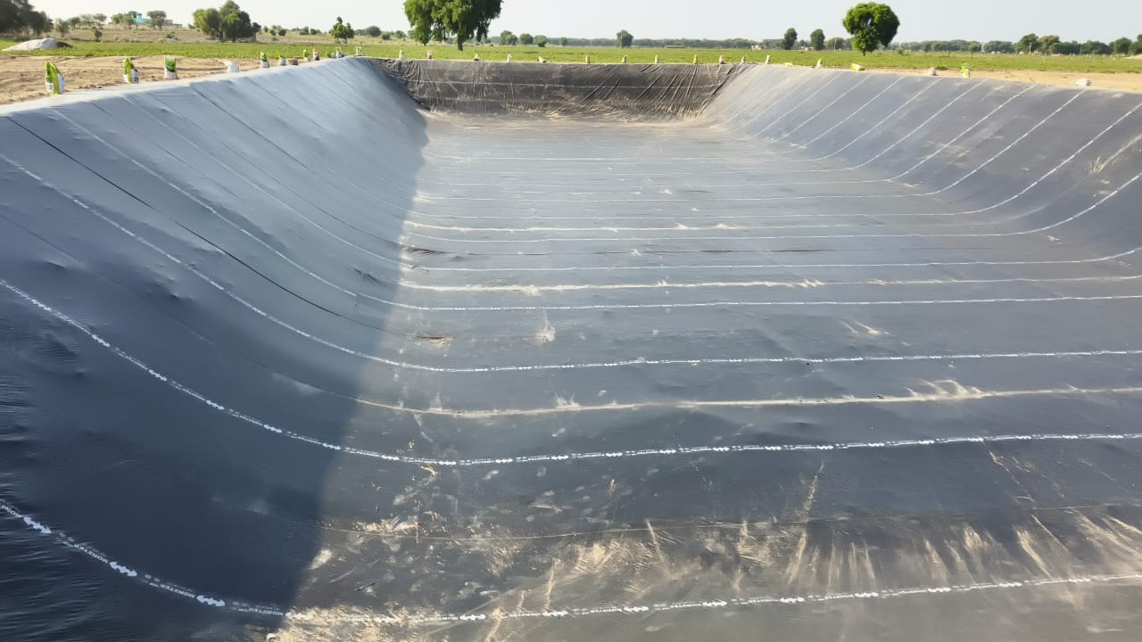HDPE Geo Membrane Sheets for Water Conservation – Durable & Leak-Proof Solutions Aquavision Agro Pvt. Ltd. - pond liner