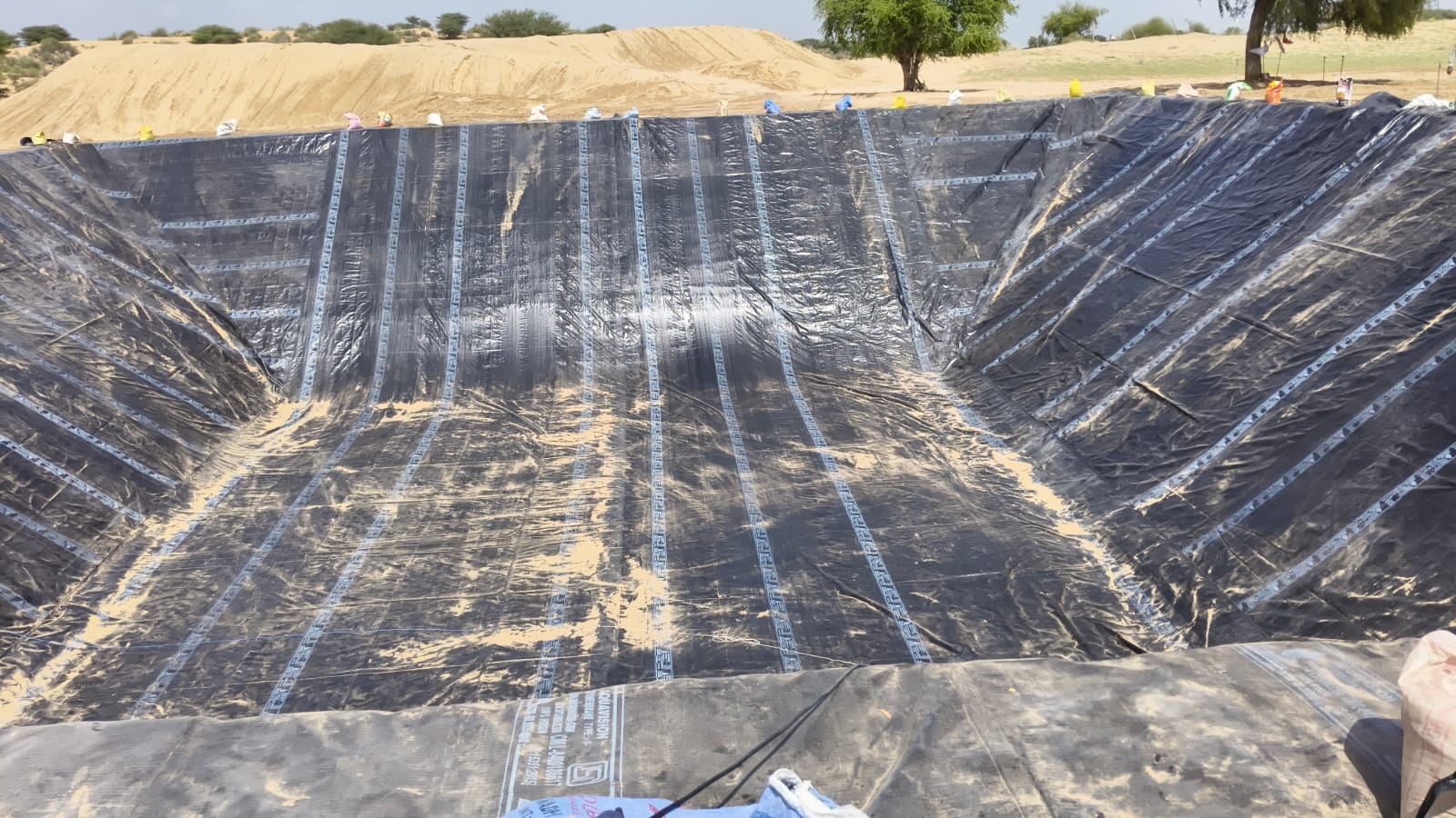 Pond Liner Close